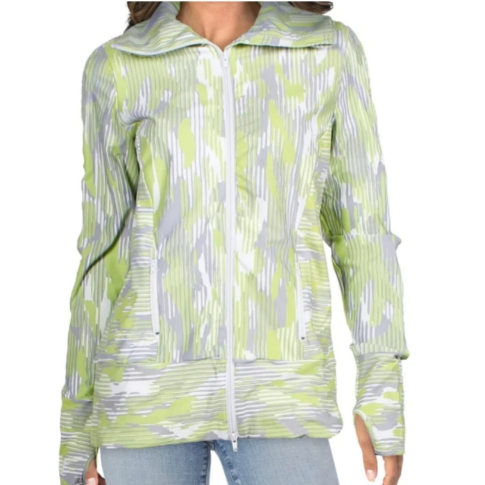 Nice Vimmia Camo running jacket size XS new !